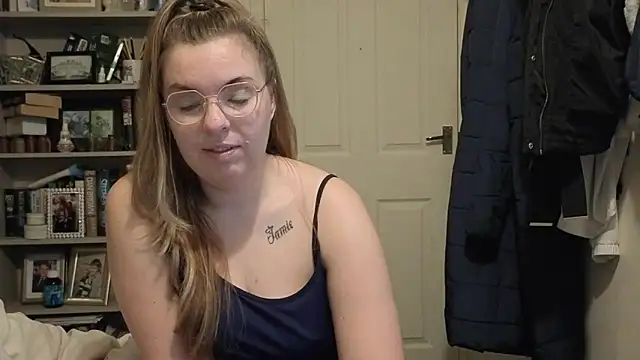 Demi WelshX online show from 14, 11, 2025