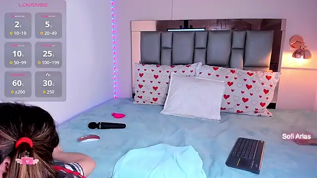 SofiArias online show from 31, 10, 2025