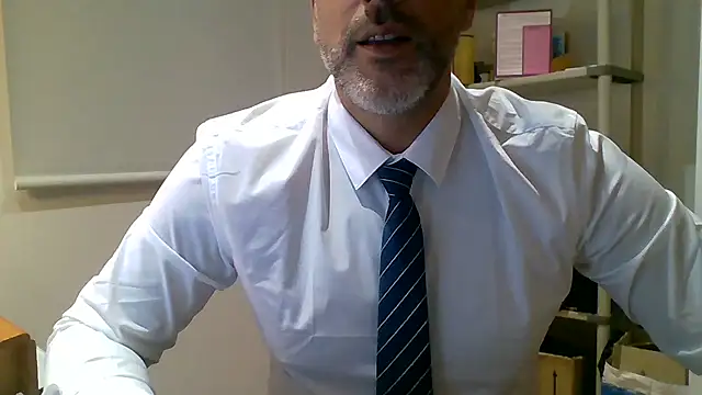 66MA69 online show from 16, 12, 2025