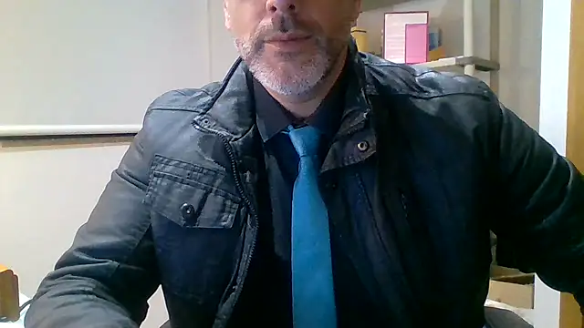 66MA69 online show from 15, 12, 2025