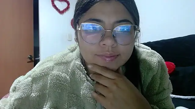 viccky vick online show from 19, 9, 2025