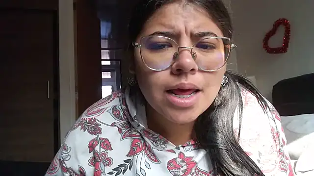 viccky vick online show from 11, 3, 2025