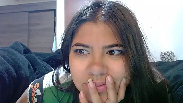 viccky vick online show from 14, 12, 2025