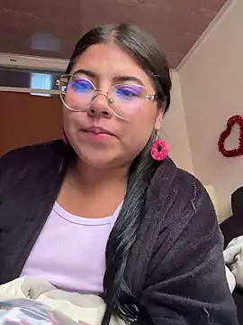 viccky vick online show from 11, 3, 2025