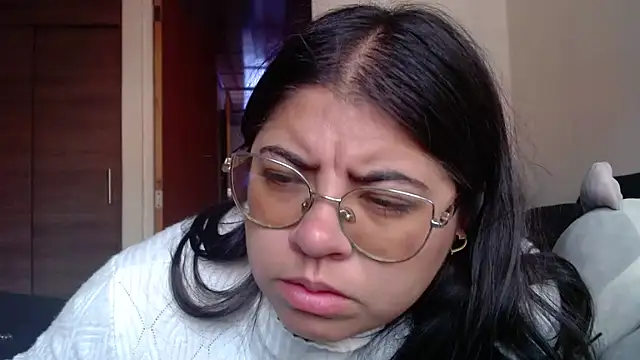 viccky vick online show from 17, 12, 2025