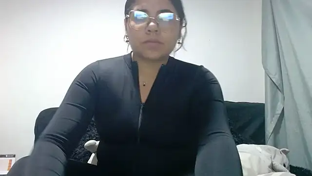 viccky vick online show from 11, 6, 2026