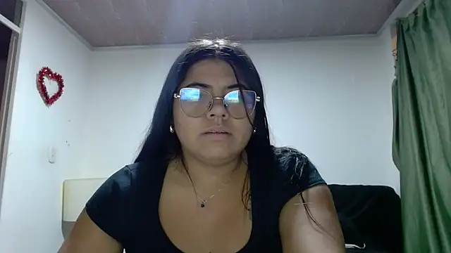 viccky vick online show from 19, 10, 2025