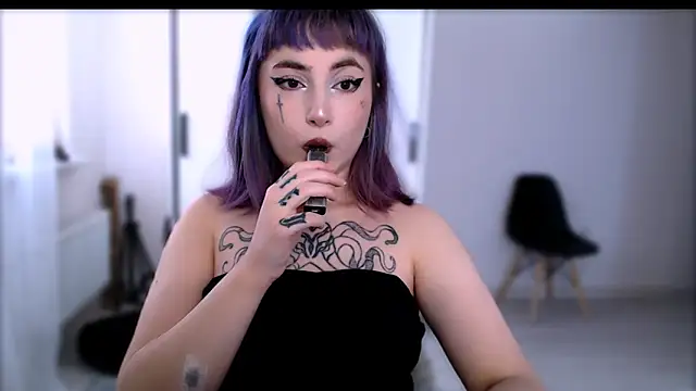 purplewitch online show from 19, 12, 2025