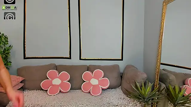 Anya-Ray online show from 23, 2, 2026