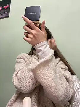 Snapshot of Anya-Ray chatting on 11, 2, 2025 Anya-Ray online show from 11, 2, 2025