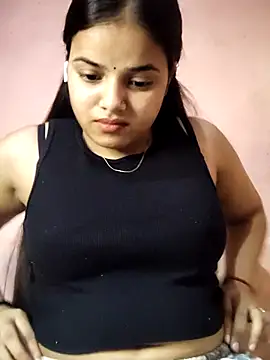 Snapshot of RAYI_123 chatting on 14, 7, 2026 RAYI 123 online show from 14, 7, 2026