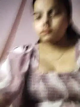 Snapshot of RAYI_123 chatting on 24, 6, 2026 RAYI 123 online show from 24, 6, 2026
