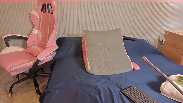 yeikafoxy online show from 13, 3, 2026