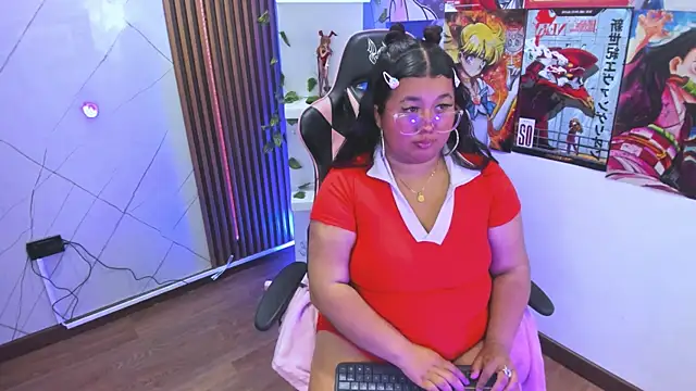 Snapshot of Charlotte_Baker19 chatting on 7, 3, 2025 Charlotte Baker19 online show from 7, 3, 2025