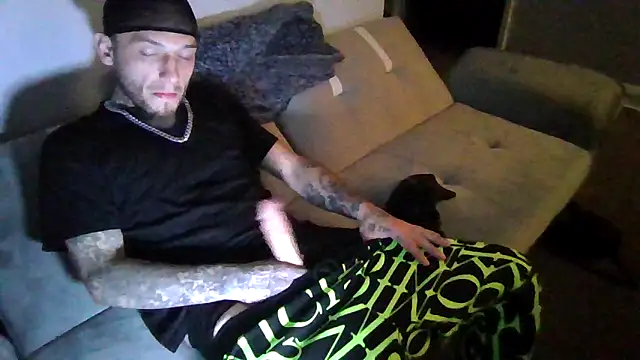 cruz815 online show from 12, 11, 2025