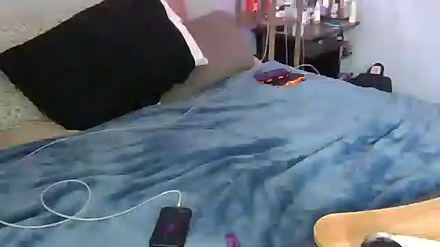 cruz815 online show from 8, 11, 2025