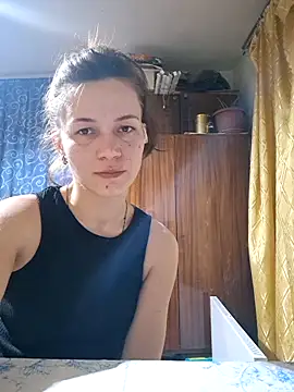 Belladonna253 online show from 5, 3, 2025