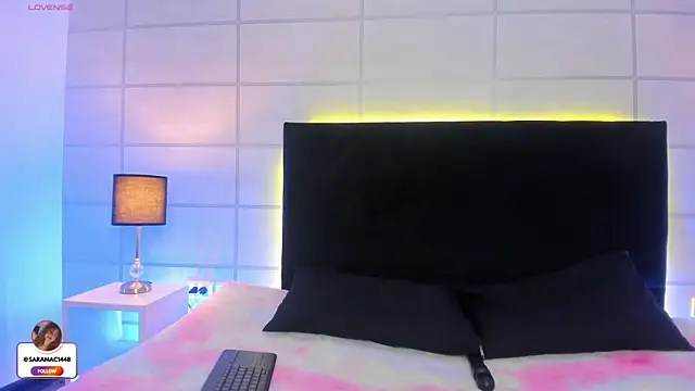 Snapshot of mac-sara chatting on 14, 10, 2025 mac-sara online show from 14, 10, 2025