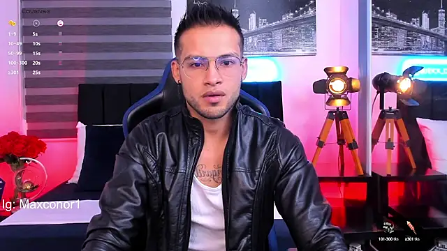 Max Conor1 online show from 17, 3, 2025