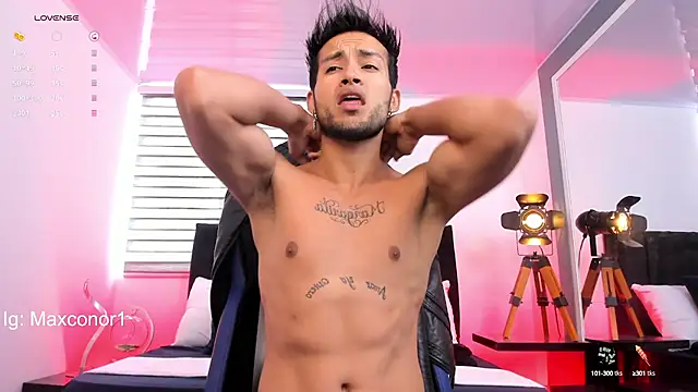 Max Conor1 online show from 10, 3, 2025