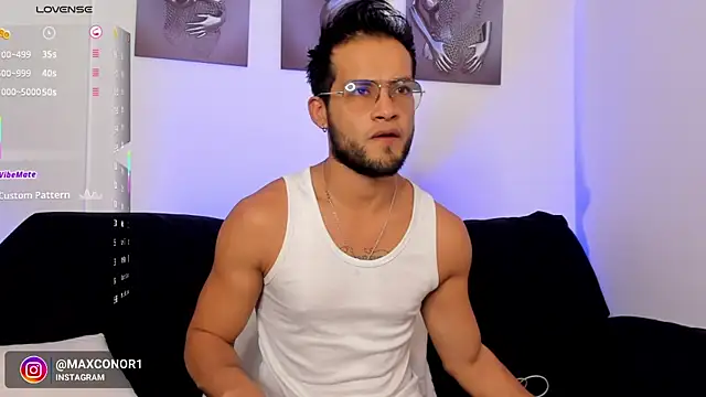 Snapshot of Max_Conor1 chatting on 17, 5, 2026 Max Conor1 online show from 17, 5, 2026