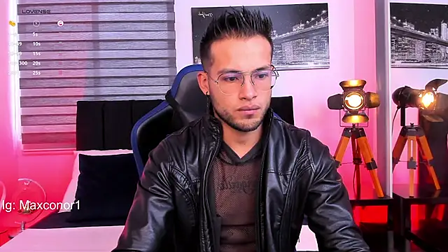 Max Conor1 online show from 22, 3, 2025