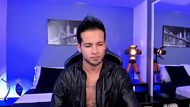 Max Conor1 online show from 17, 9, 2025