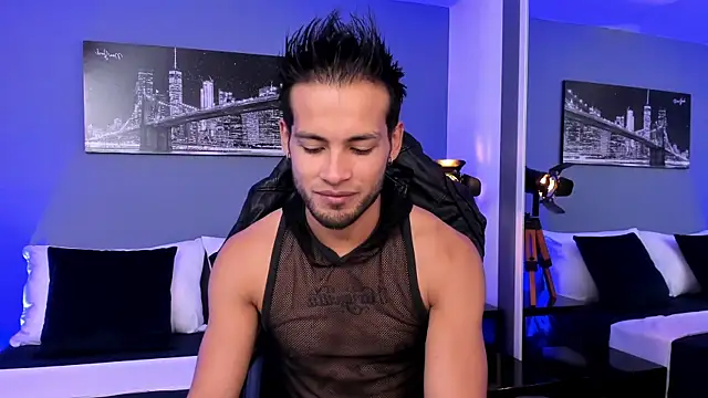 Max Conor1 online show from 9, 9, 2025