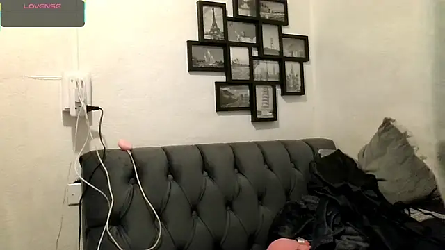 MirandaLatinaLovely online show from 26, 11, 2025