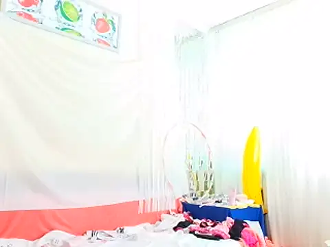 TwerkingCheerleader online show from 12, 3, 2025