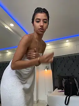 eva roseee online show from 8, 6, 2026