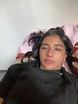 eva roseee online show from 5, 10, 2025