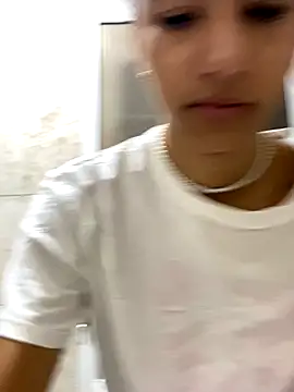 eva roseee online show from 15, 9, 2025