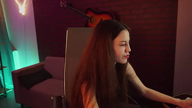 MilaStoyne online show from 18, 3, 2025