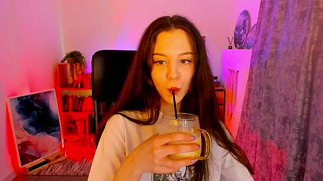 MilaStoyne online show from 11, 3, 2025