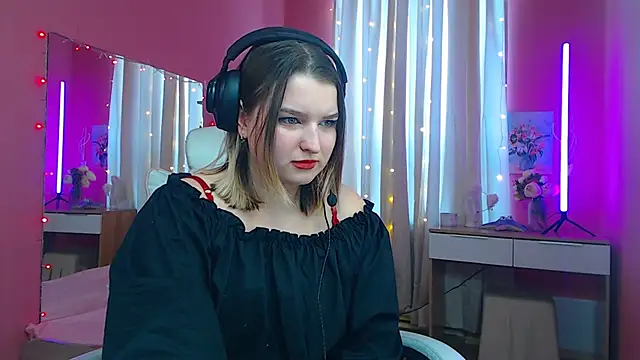 Snapshot of Jenny_Smit chatting on 5, 3, 2025 Jenny Smit online show from 5, 3, 2025