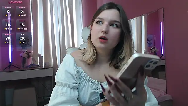 Snapshot of Jenny_Smit chatting on 22, 3, 2025 Jenny Smit online show from 22, 3, 2025