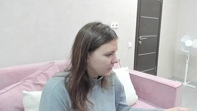 Jenny Jimmy online show from 11, 11, 2025