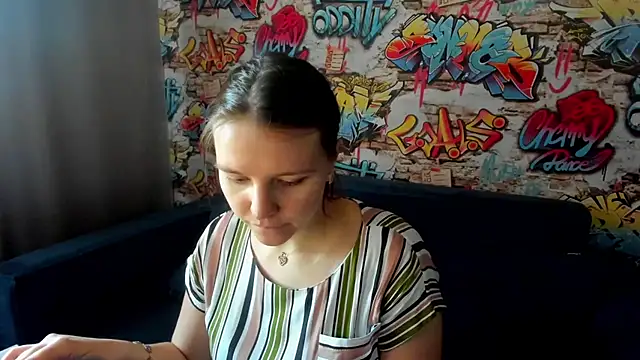 Snapshot of Jenny_Jimmy chatting on 17, 6, 2026 Jenny Jimmy online show from 17, 6, 2026