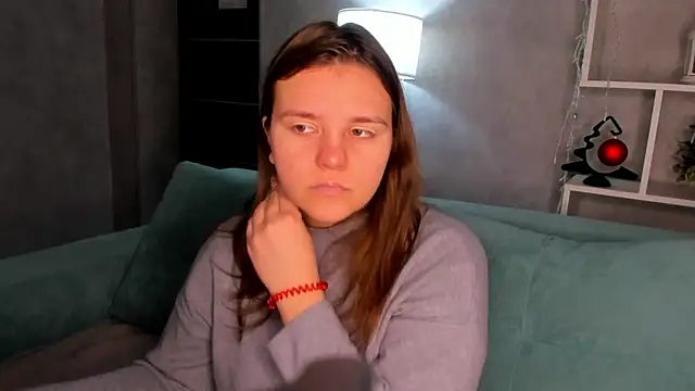 Jenny Jimmy online show from 3, 12, 2025