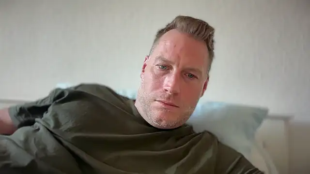 Christian87xxx online show from 17, 6, 2026