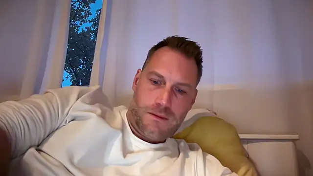 Christian87xxx online show from 4, 10, 2025