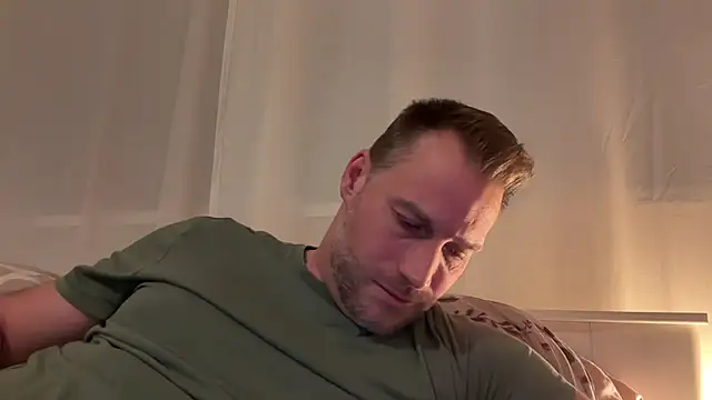 Christian87xxx online show from 20, 11, 2025