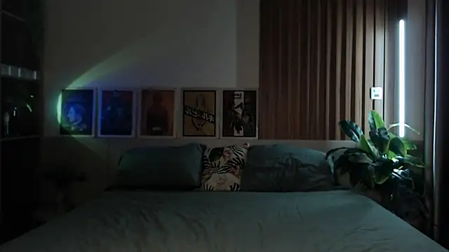 William Henry  online show from 11, 4, 2026