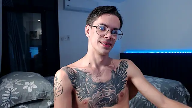 William Henry  online show from 9, 10, 2025