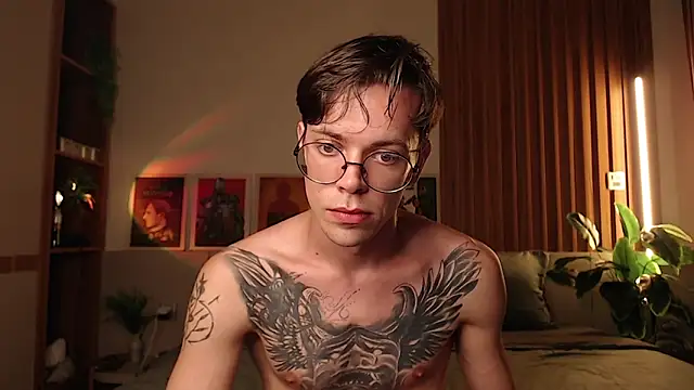 William Henry  online show from 27, 3, 2026