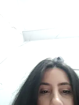 Emy Lust online show from 9, 3, 2025