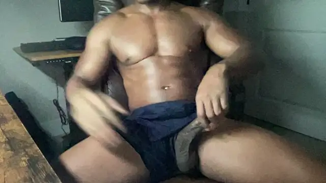 Snapshot of BodyandBBC chatting on 8, 11, 2025 BodyandBBC online show from 8, 11, 2025