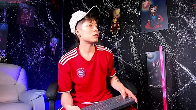 Snapshot of marcuscollins1_ chatting on 28, 2, 2025 marcuscollins1 online show from 28, 2, 2025