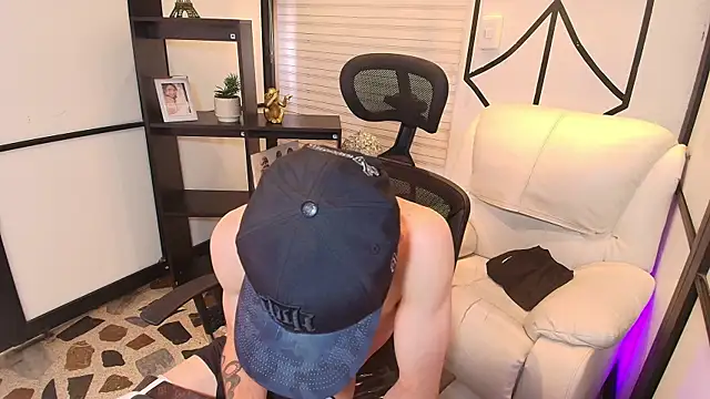 Snapshot of marcuscollins1_ chatting on 22, 3, 2025 marcuscollins1 online show from 22, 3, 2025